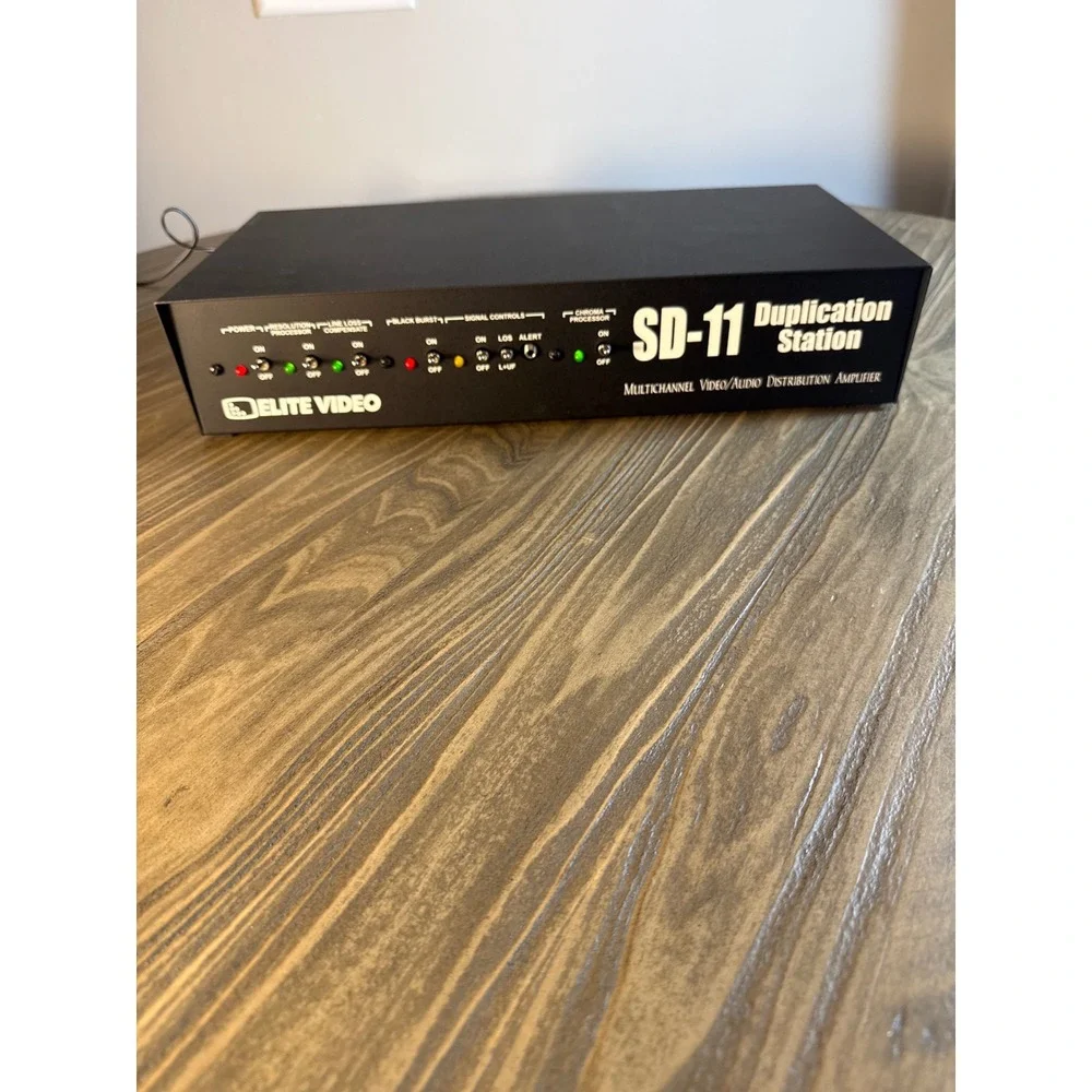 Elite Video SD-11 Duplication Station Distribution Amp Black W/ Power Adapter